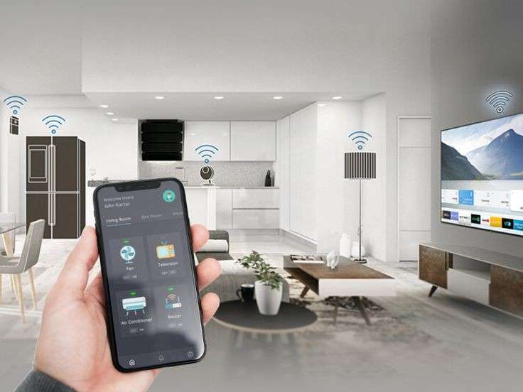 Smart home technology is no longer just a futuristic dream—it’s a practical reality that can significantly enhance your daily life. From voice-activated assistants to automated lighting and security systems, smart tech makes homes more convenient, energy-efficient, and secure. However, as homeowners embrace these innovations, many make avoidable mistakes that can affect the performance, functionality, and longevity of their smart systems.
